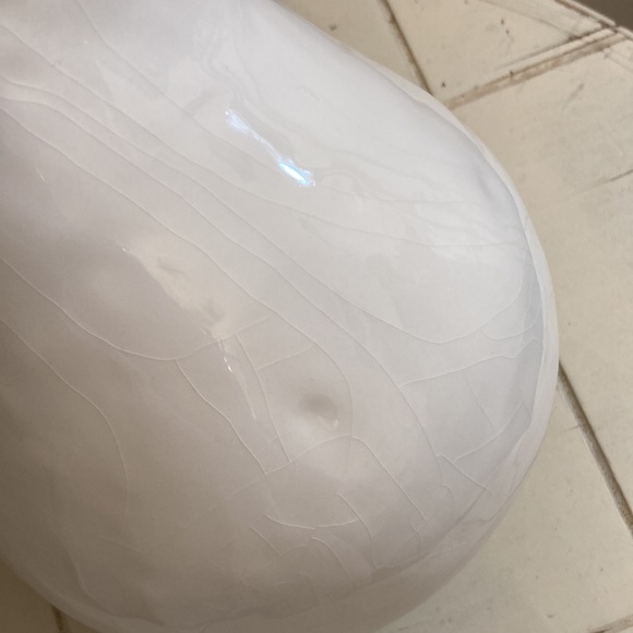 Rae Dunn teapot by  exclusive magenta with M stamp - Picture 7 of 10